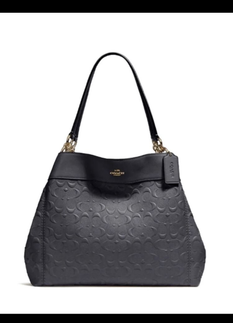 Coach Lexy Shoulder Bag In Signature Leather Midnight Blue F25954 Condition: Like new. Only used twice for a photo shoot. Sell for almost $300 in t