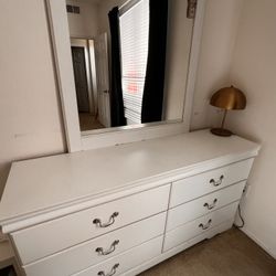 Drawer Set (Mirror) Night Stand and Light