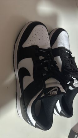Nike panda dunks men’s size 12