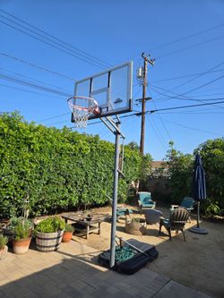 54" lifetime portable basketball hoop with quick height adjustment