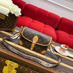Diane Elegance Louis Vuitton Bag