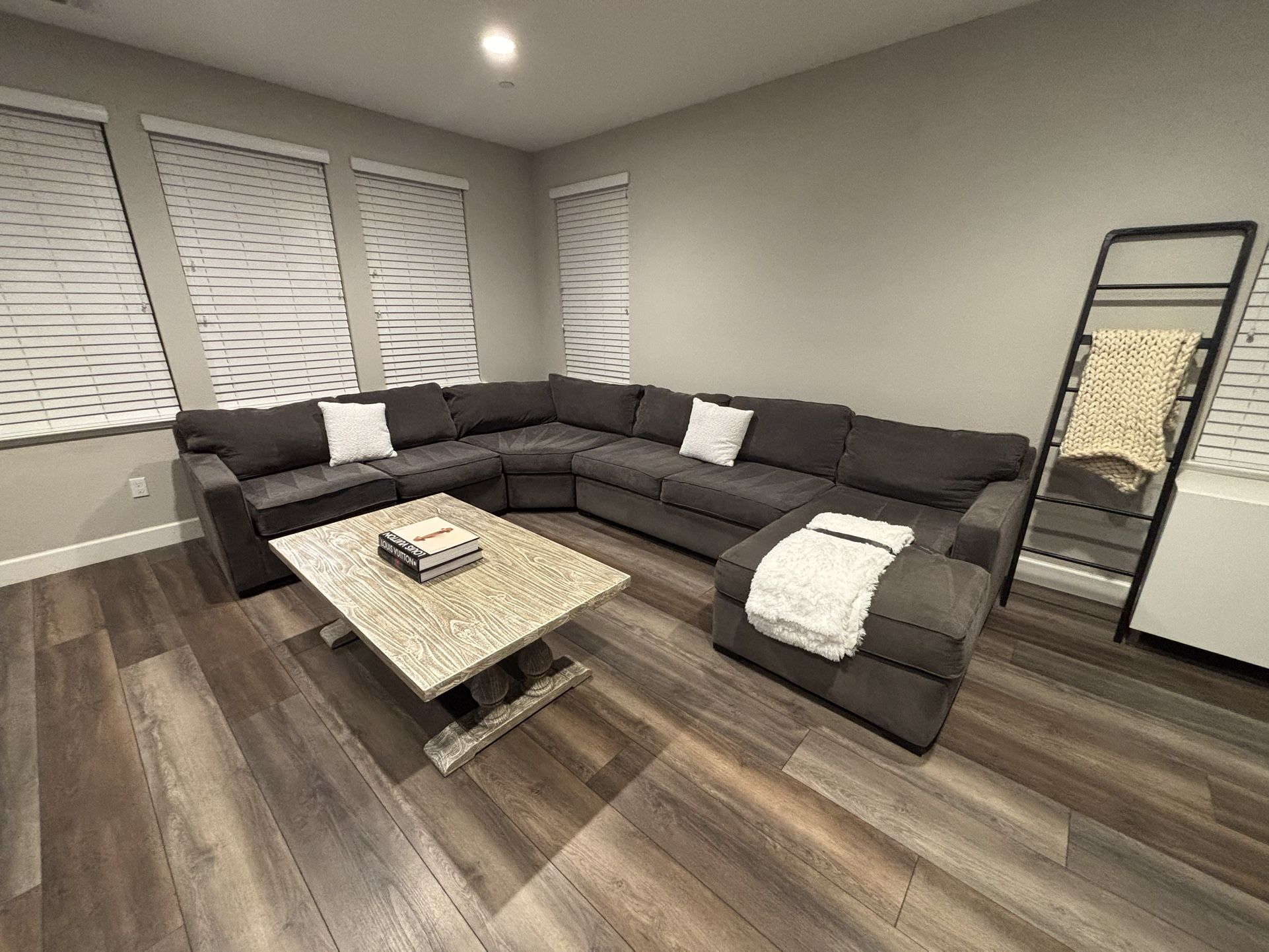 Macys Large Sectional - NEED GONE TODAY - Couch Worth $4500