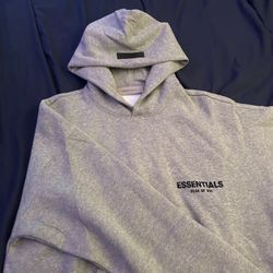 FEAR OF GOD ESSENTIALS DARK OATMEAL SIZE (s)