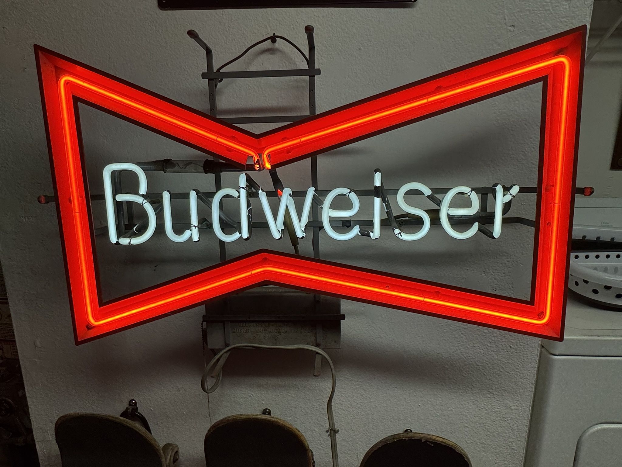 Vintage BUDWEISER neon Light