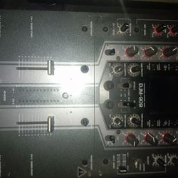 Pioneer DJM 909