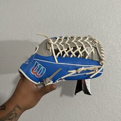 Wilson A2000 Glove