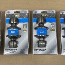 Set Of 4 DEFIANT Door Knobs Brandywine Collection Antique Brass Finish - MIP