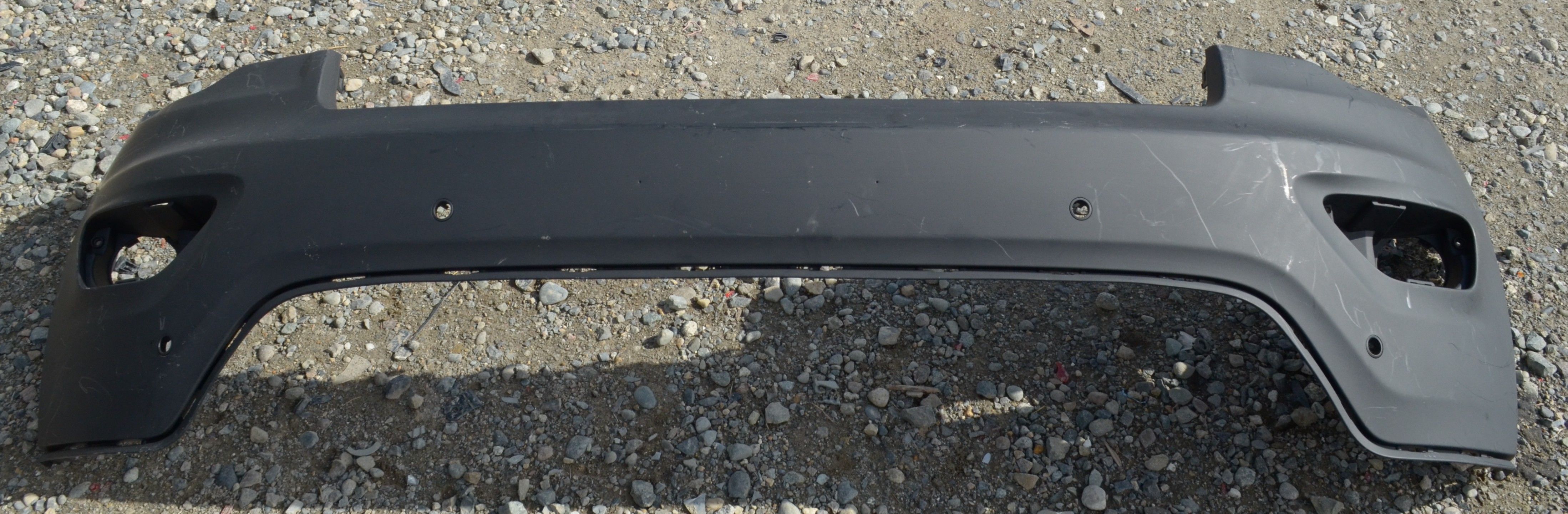 USED AFTERMARKET REF#U0225 || 2017-2021 JEEP GRAND CHEROKEE || FRONT BUMPER COVER ONLY