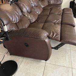 La-Z-Boy Leather Sofa With 3 Recliners and Corner Section