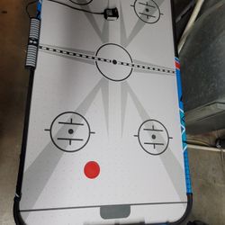 Air Hockey Table