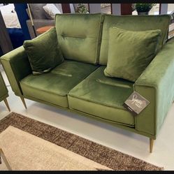 Contemporary Moss Green/ Navy Blue Velvet Sofa And Loveseat ☄️ Brand New👍 Financing Options💥