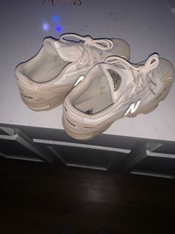 New Balance 1000
