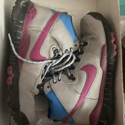 Nike Hiking Boots 