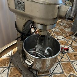 Hobart Mixer  A200 20 Quarts