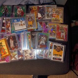 100 Sports cards Found In Storage Auction 