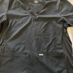 Landau scrub top