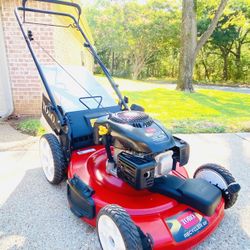 Toro 22” / 6.75HP / 149cc Recycler Self Propelled Lawn Mower 