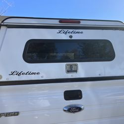 Like New Camper Shell for 6 1/2' Truck Bed - $1000 OBO
