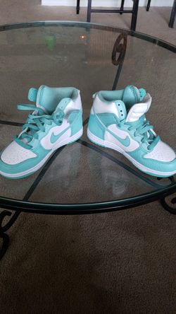 kid nikes