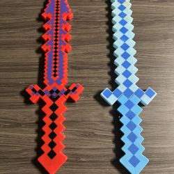 2 Minecraft Swords 