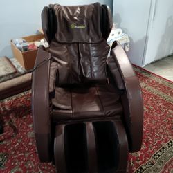 Massage Chair With Bluetooth In Massaging Chairs  In Great Condition 