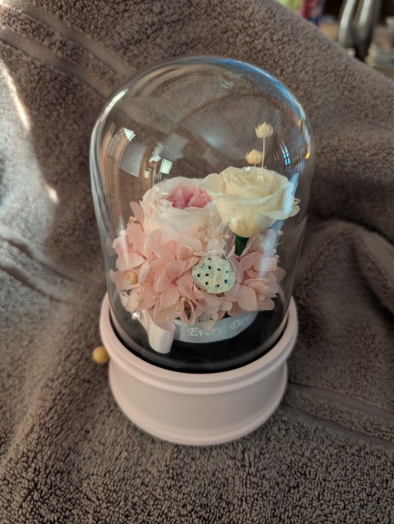 "Flowers Every Day" Wind Up Music Box