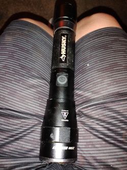 Husky flashlight