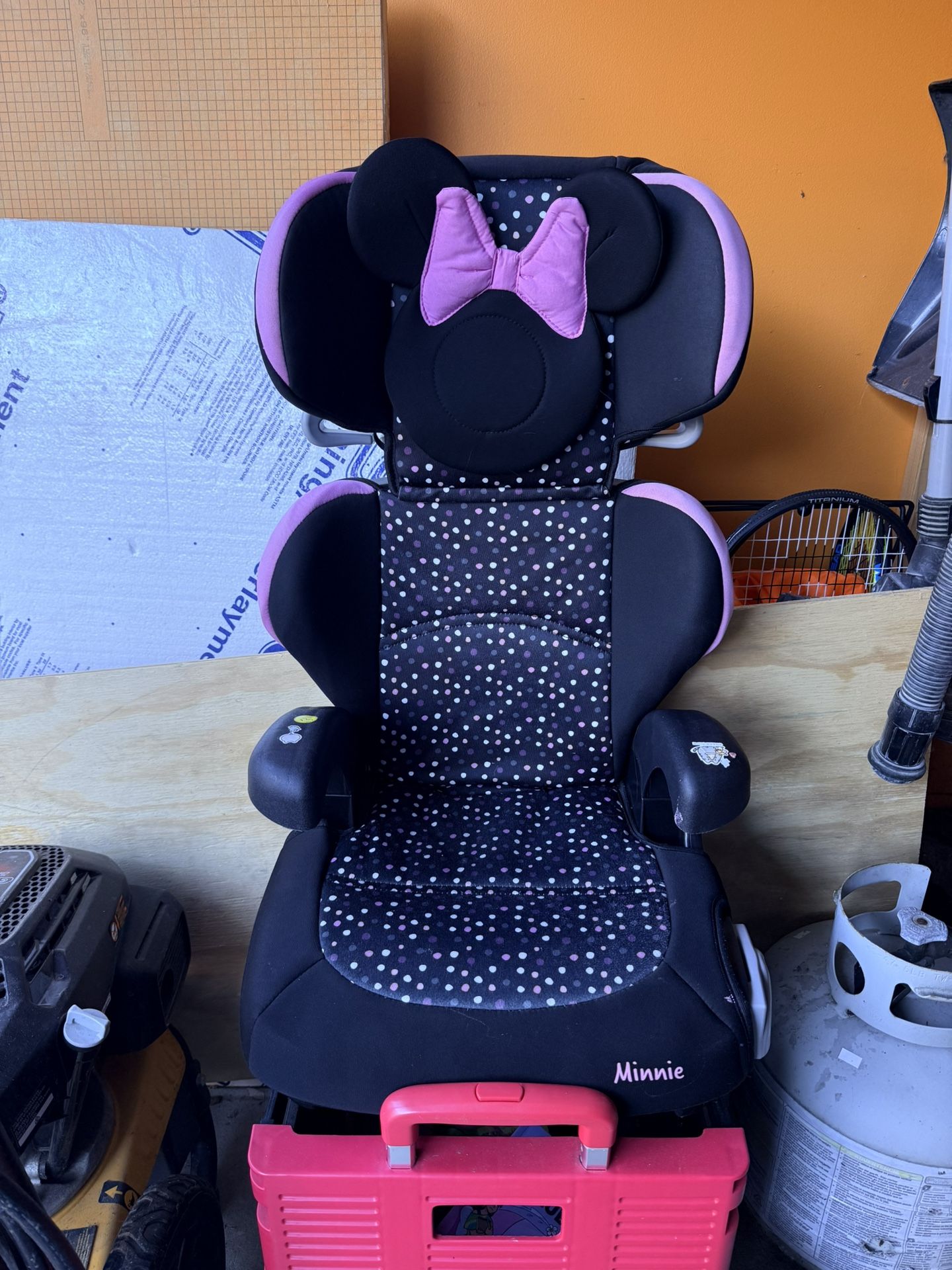 Kid Car seat Clean