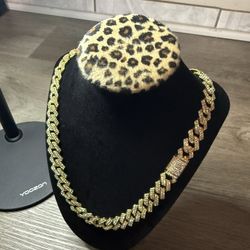 Iced Out Cuban Chains 