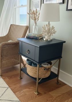 Coastal cute nautical side table