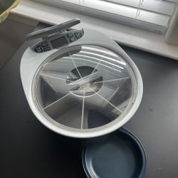 Automatic Pet Feeder 
