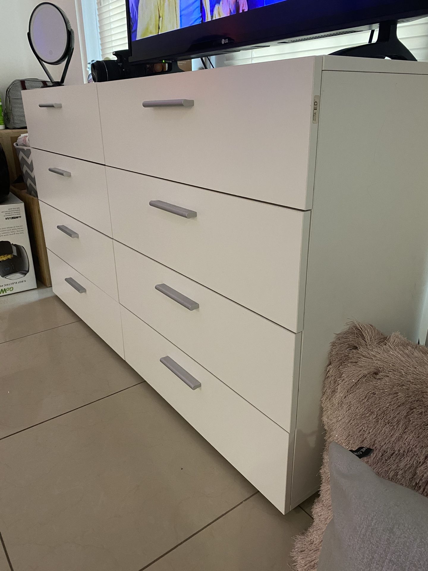 White Dresser