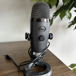 Blue YETI Microphone 