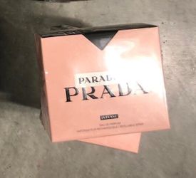 Prada Paradoxe Intense Eau de Parfum