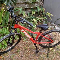 Trek Marlin 5 Mountain Bike Small