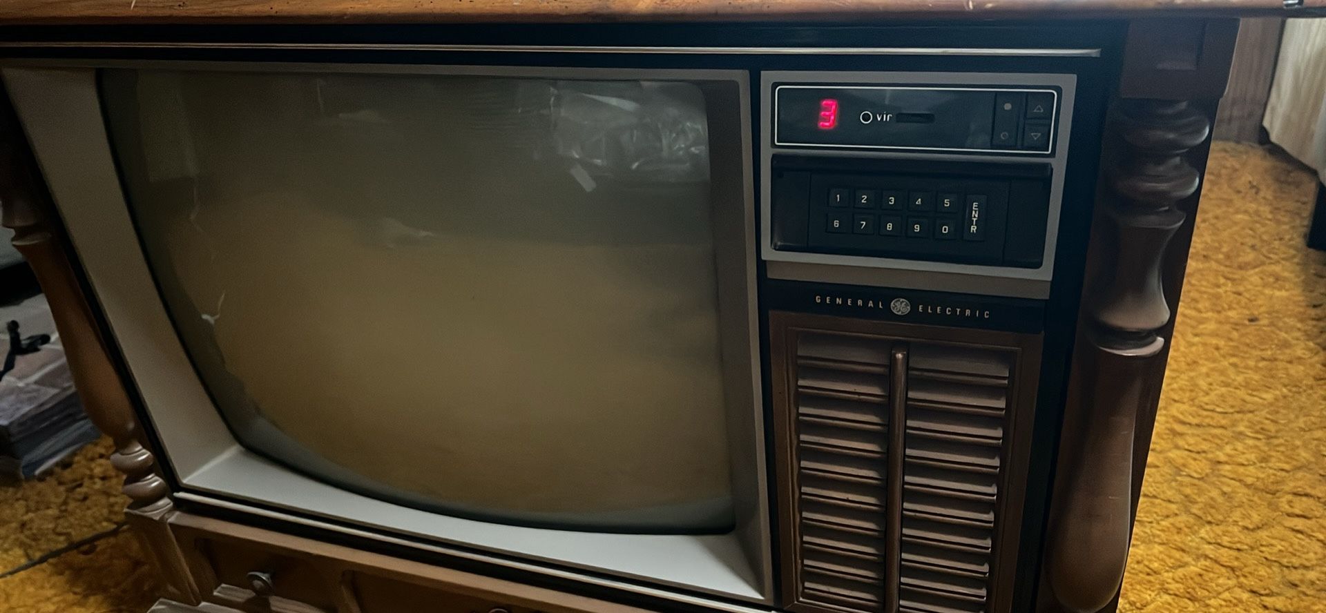 General electric Tv 1986
