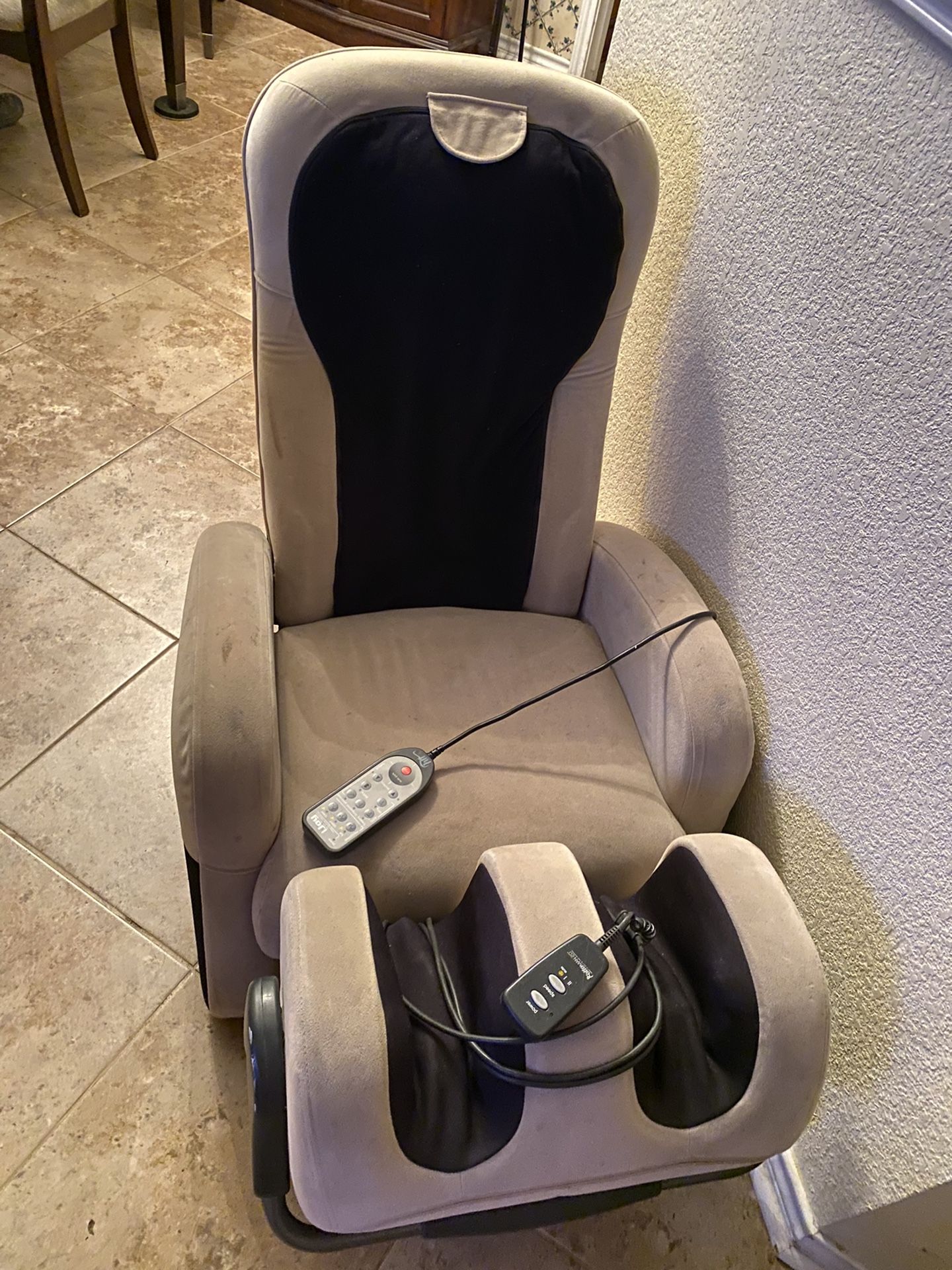 Massager Chair With Calf Massager 