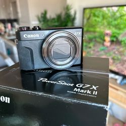 Canon Powershot G7X Mark II - In Box
