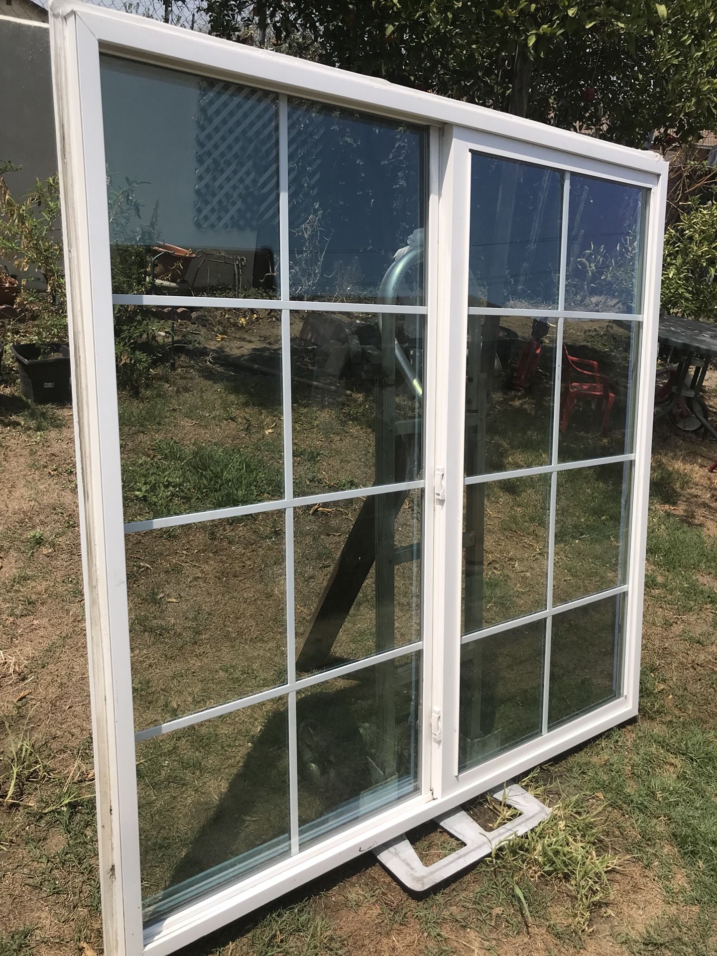 Vinyl Frame Double Pane Window 5x5 ft for $80