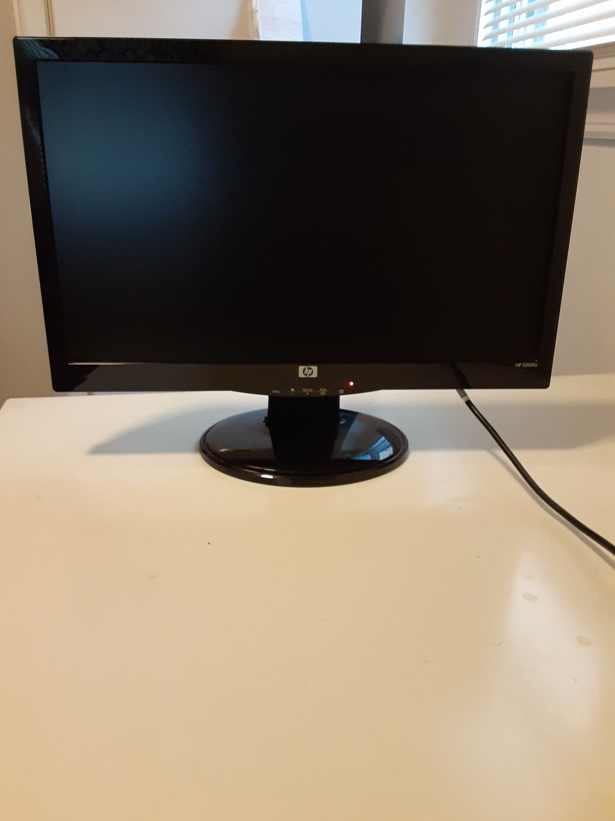 HP 20 inch Computer Monitor