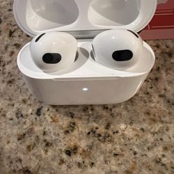 Apple AirPods 3rd Generation NEW