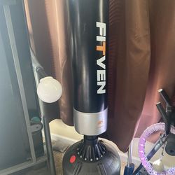 Fitness punching bag