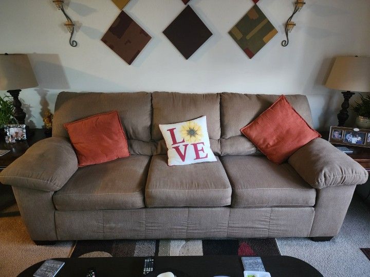 Couch Free