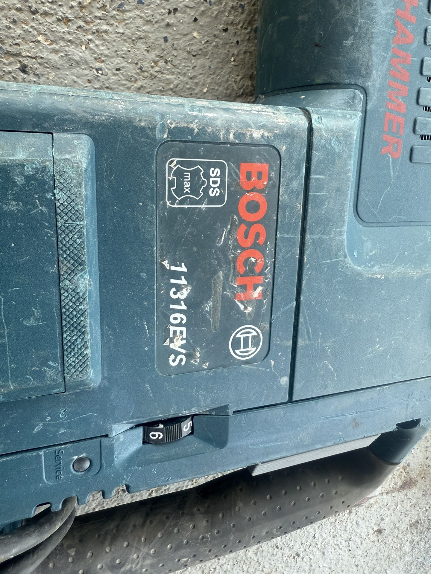 Bosch Hammer