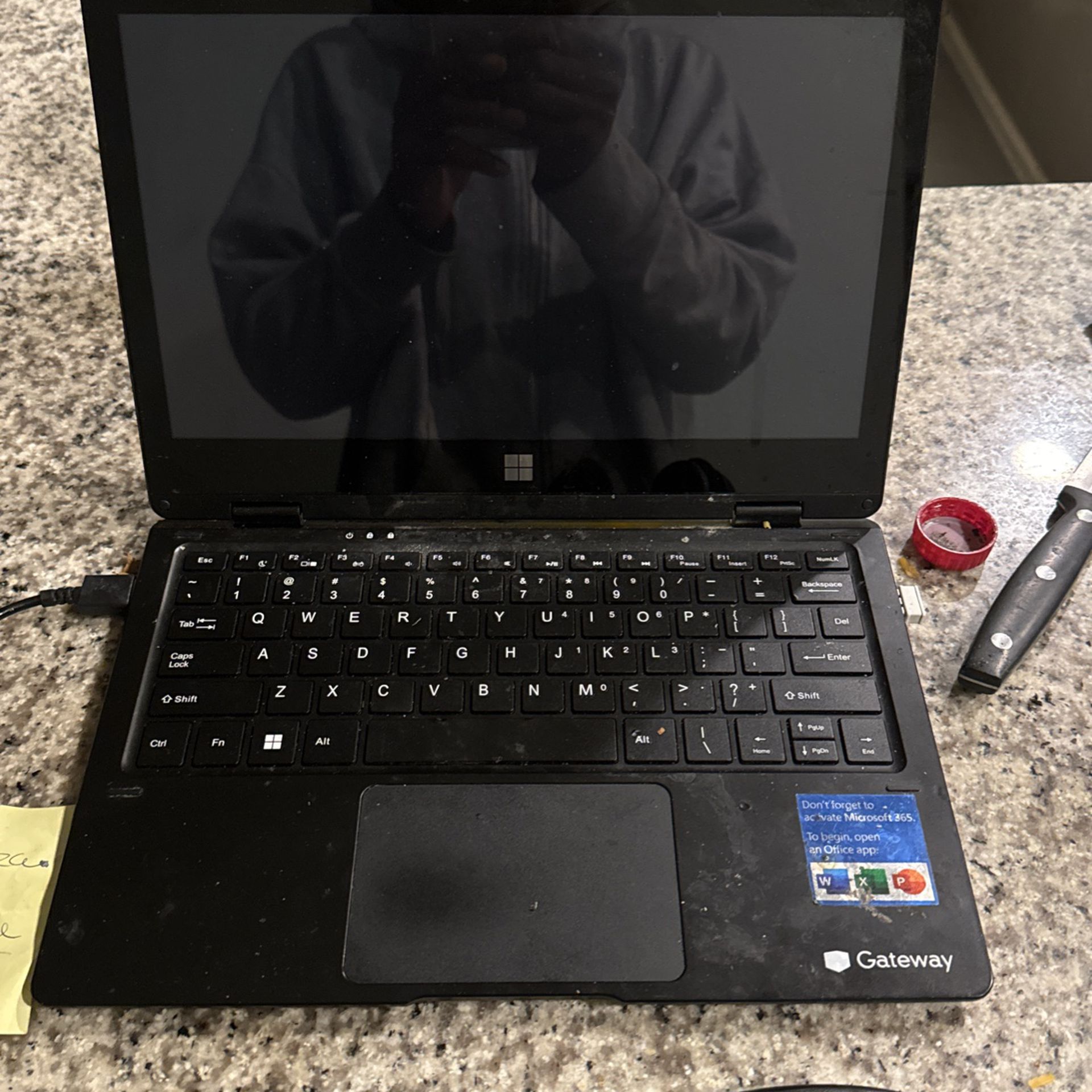 Gateway Laptop $70 Great condition