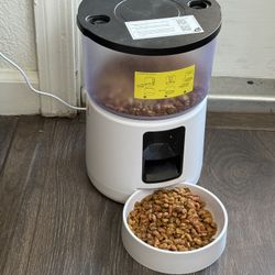 Pooeken Automatic Cat Feeder