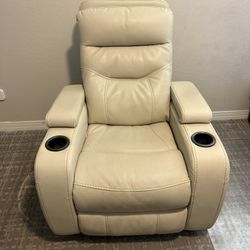 Crème Leather Reclining Sofa Chair