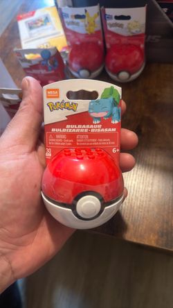 Mega Construx Pokémon Bulbasaur Poké Ball Set