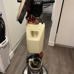 Floor buffer/ Cleaner