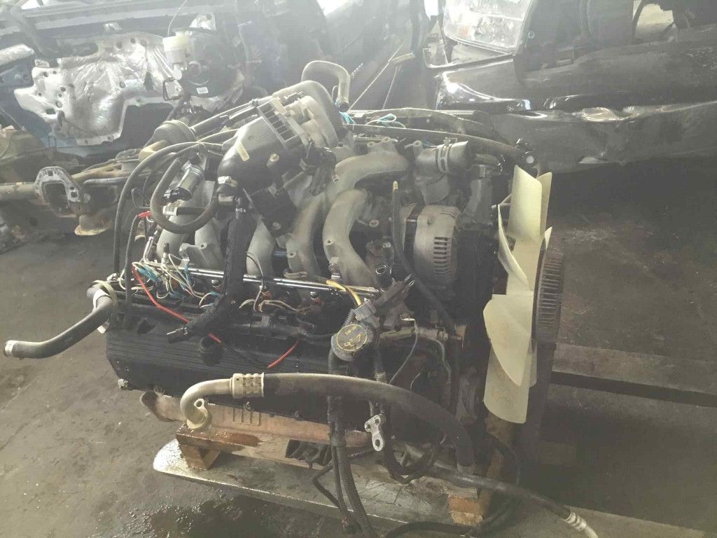 Ford 6.8 Engine